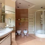 Hamptons Huta Podgorna