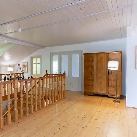 Вілла Hamptons Huta Podgorna