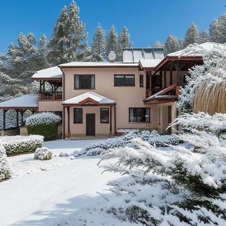 Hamptons Villa Huta Podgorna