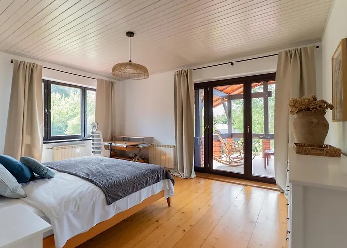 Hamptons * Huta Podgorna